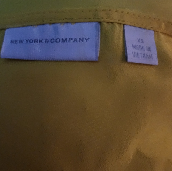 New York & Company Yellow Sheer Ruffle  Blouse Size X-Small - Picture 3 of 3